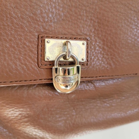 Calvin Klein Tan Leather Cross-body Bag - Picture 4 of 4